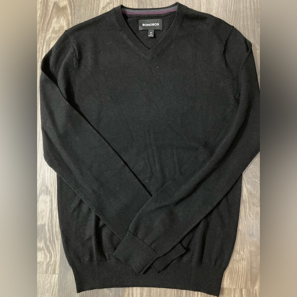 NWOT Bonobos 100% Extra Fine Merino Wool Men’s XS Slim Fit‎ V-Neck Black Sweater